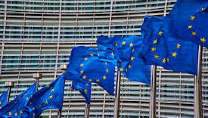 European Commission gives green light to UK-EU data transfers