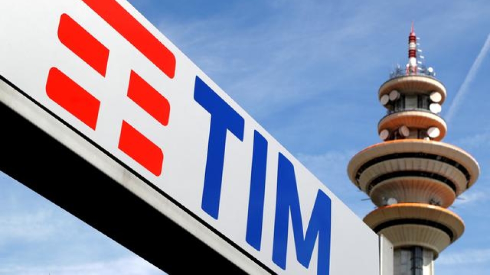 KKR makes big move to buy Telecom Italia for €33.2bn